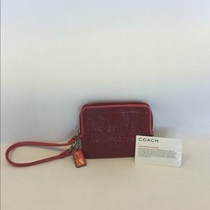 Coach poppy wristlet